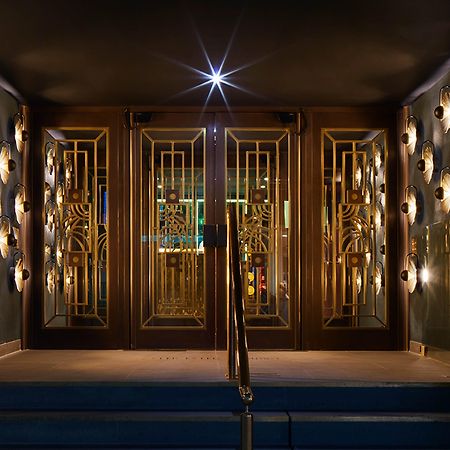 Hotel Indigo London - 1 Leicester Square By Ihg Екстериор снимка