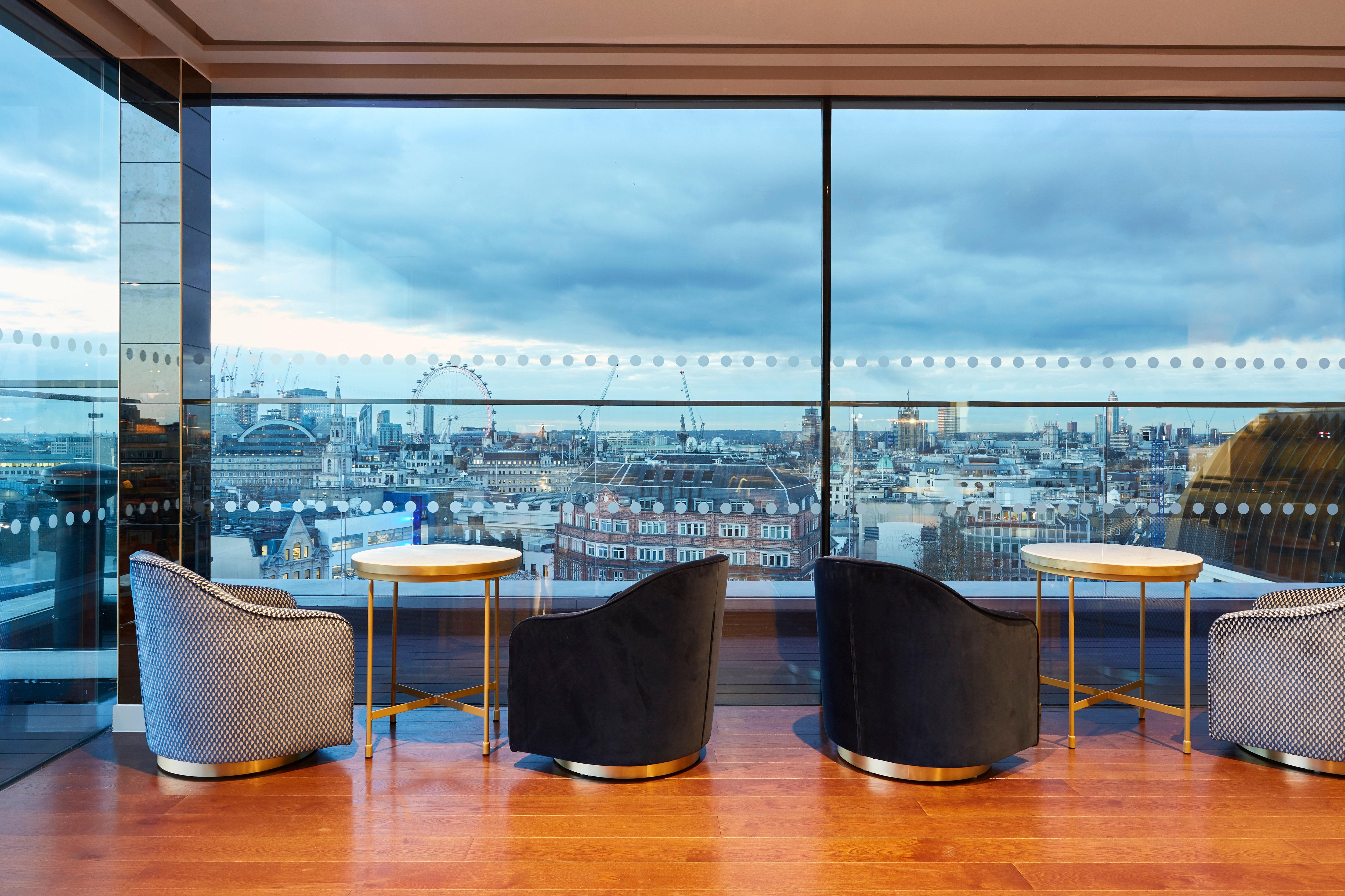 Hotel Indigo London - 1 Leicester Square By Ihg Екстериор снимка