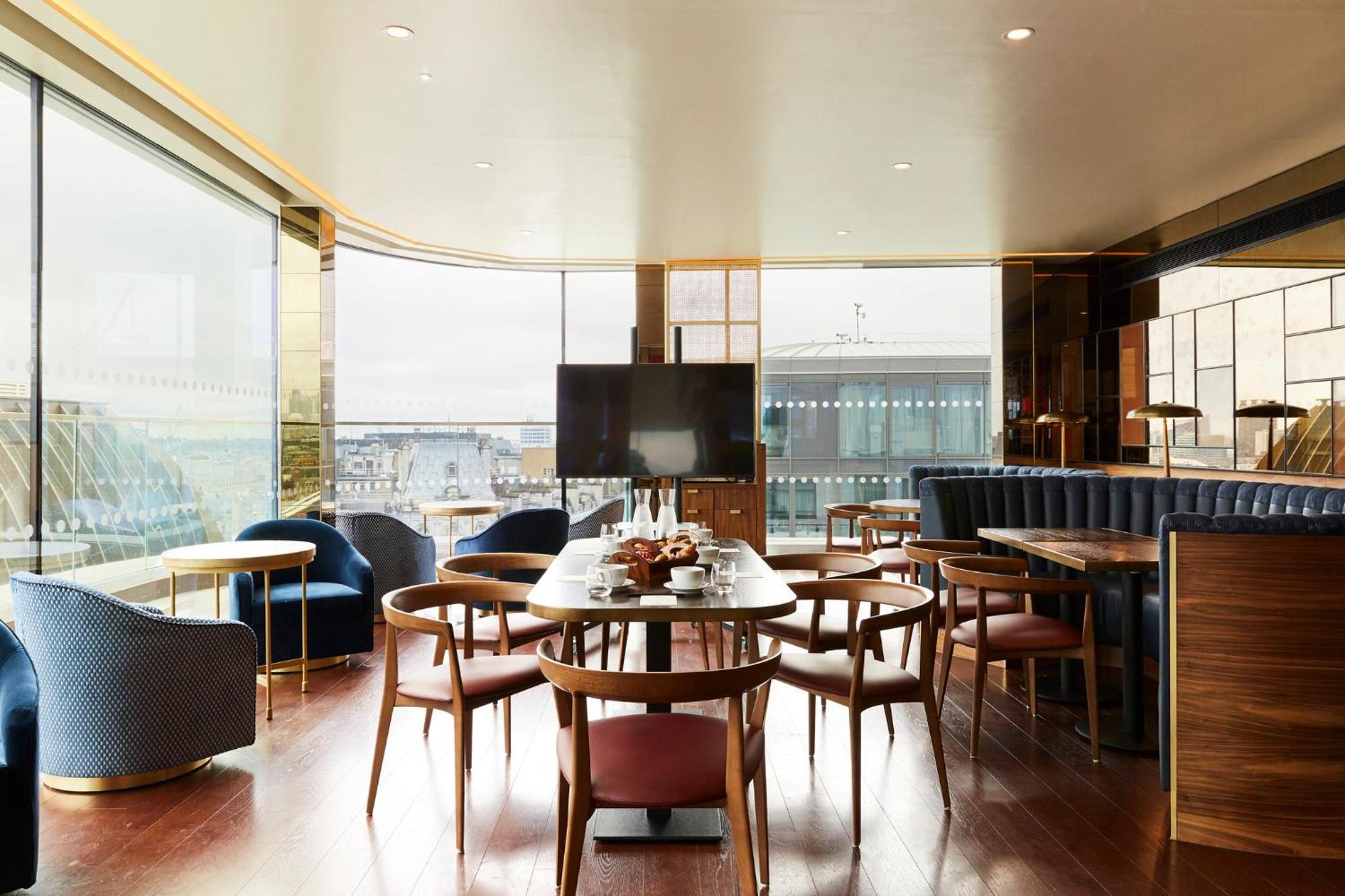 Hotel Indigo London - 1 Leicester Square By Ihg Екстериор снимка
